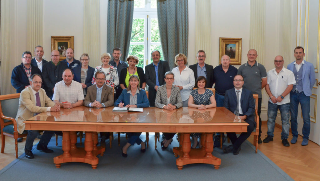 03.07.2017 signature nouveau contrat collectif , convention collective , Ville de Luxembourg, Luxembourg, photo: Eric Jaerling